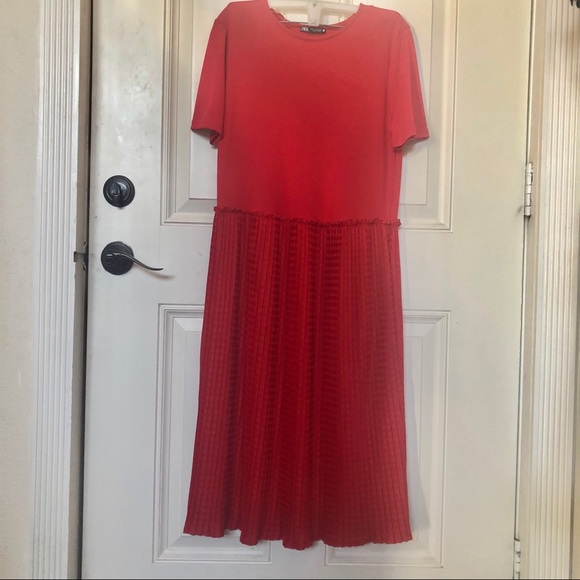 Zara Red Midi Dress Medium - Picture 6 of 9